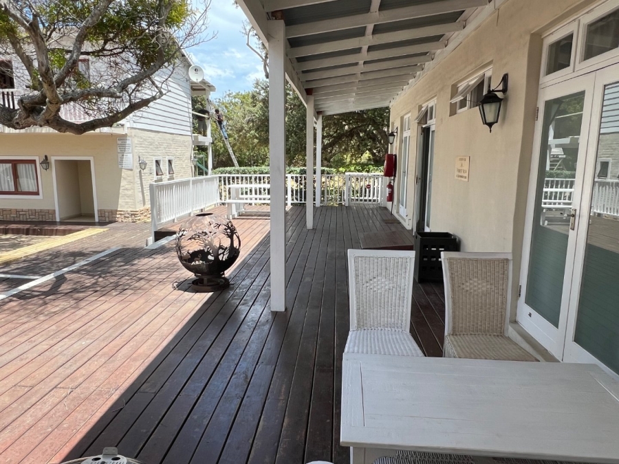 4 Bedroom Property for Sale in Keurboomstrand Western Cape